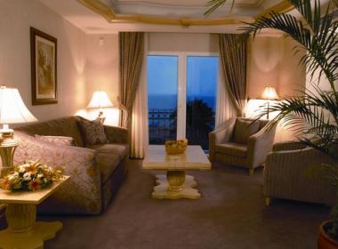 Rocks Hotel Casıno